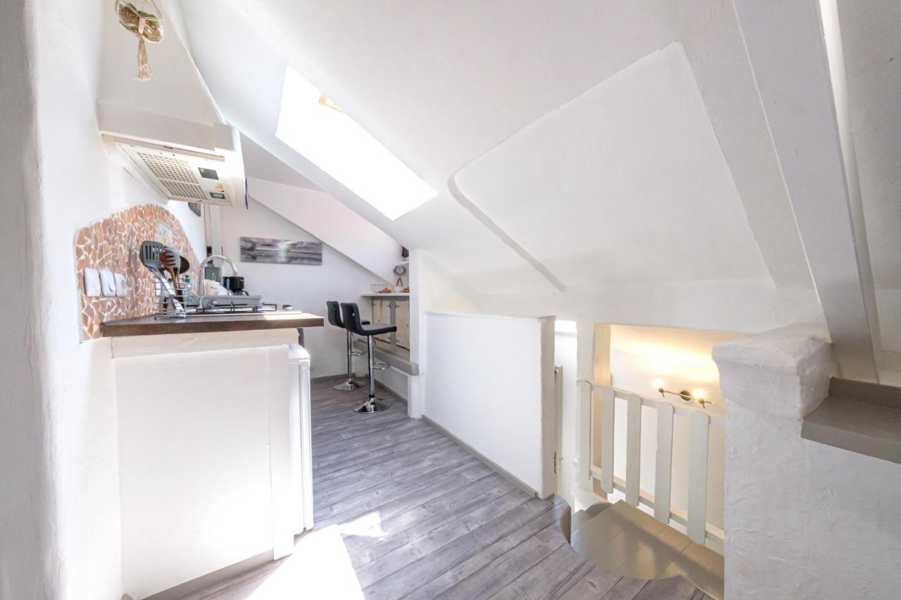Duplex 27m2, Lit Double, Calme Et Cosy, Netflix , Wifi, Parking, Hypercentre A 400m, Arrivée Tardive Possible Avec Boite à Clés Appartement