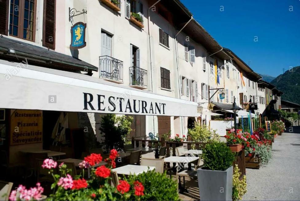 Appartement Duplex 27m2, Lit Double, Calme Et Cosy, Netflix , Wifi, Parking, Hypercentre A 400m, Arrivée Tardive Possible Avec Boite à Clés *